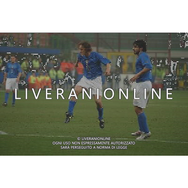 MILANO,26-03-05 DFP/FOTO MARCO DE PONTI ITALIA-SCOZIA: FRANCESCO TOTTI AG ALDO LIVERANI S A S