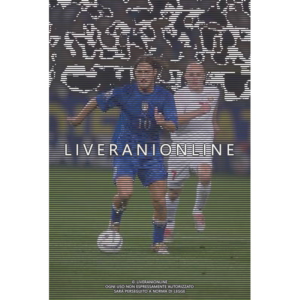 STADIO TARDINI DI PARMA 13/10/2004 ITALIA-BIELORUSSIA NELLA FOTO FRANCESCO TOTTI FOTO DFP-AG ALDO LIVERANI SAS