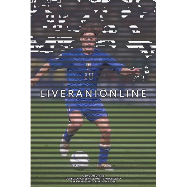 STADIO TARDINI DI PARMA 13/10/2004 ITALIA-BIELORUSSIA NELLA FOTO FRANCESCO TOTTI FOTO DFP-AG ALDO LIVERANI SAS