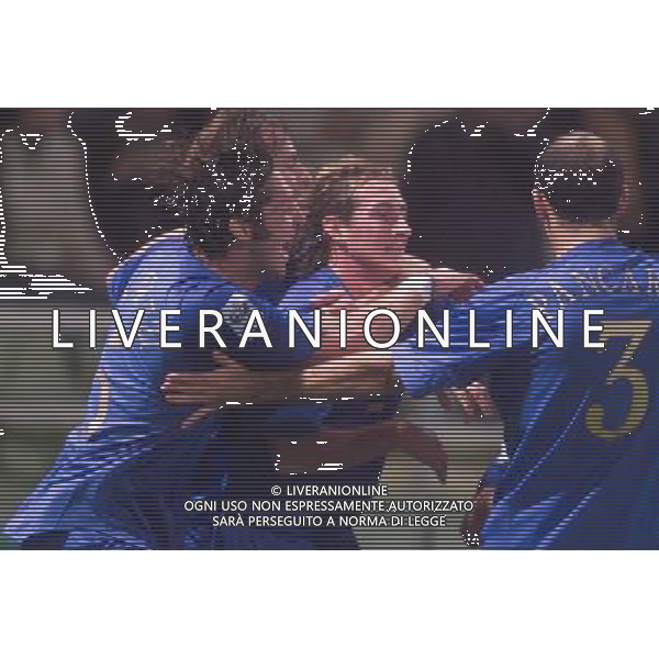 STADIO TARDINI DI PARMA 13/10/2004 ITALIA-BIELORUSSIA NELLA FOTO ABBRACCI ITALIA FOTO DFP-AG ALDO LIVERANI SAS