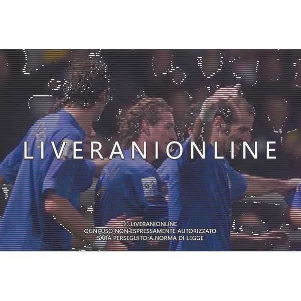 STADIO TARDINI DI PARMA 13/10/2004 ITALIA-BIELORUSSIA NELLA FOTO ABBRACCI ITALIA FOTO DFP-AG ALDO LIVERANI SAS