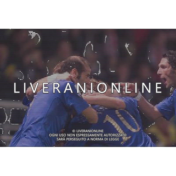 STADIO TARDINI DI PARMA 13/10/2004 ITALIA-BIELORUSSIA NELLA FOTO ABBRACCI ITALIA FOTO DFP-AG ALDO LIVERANI SAS