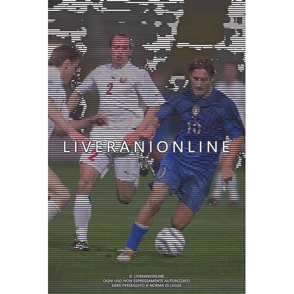 STADIO TARDINI DI PARMA 13/10/2004 ITALIA-BIELORUSSIA NELLA FOTO FRANCESCO TOTTI FOTO DFP-AG ALDO LIVERANI SAS