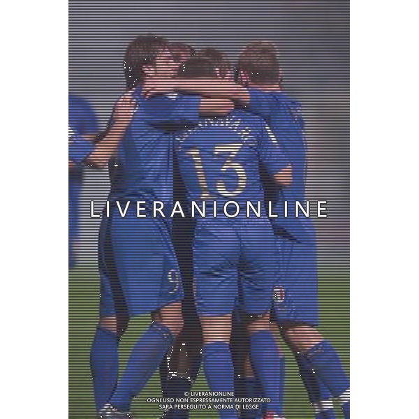 STADIO TARDINI DI PARMA 13/10/2004 ITALIA-BIELORUSSIA NELLA FOTO DOPO GOL TOTTI FOTO DFP-AG ALDO LIVERANI SAS