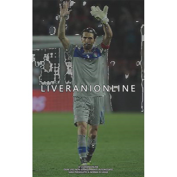 Qualificazioni ai Campionati Mondiali di Calcio Brasile FIFA 2014 Gruppo B Praga - 07.06.2013 Repubblica Ceca-Italia Nella Foto:buffon esulta a fine partita /Ph.Vitez-Ag. Aldo Liverani