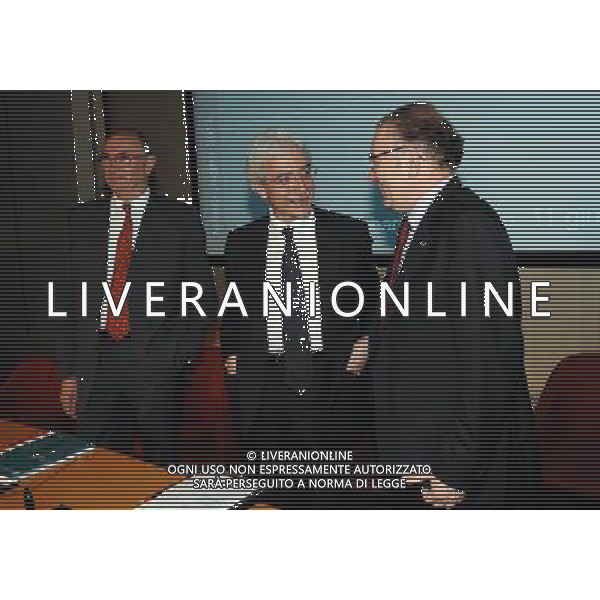 MILANO 11/6/2013 ASSOLOMBARDA, VIA PANTANO, 9 RAPPORTO DELLA BANCA D\' ITALIA: \'L\' ECONOMIA DELLA LOMBARDIA\' NELLA FOTO SALVATORE ROSSI, GIORGIO SQUINZI E FEDERICO GHIZZONUI FOTO ROMANO/AG ALDO LIVERANI S.A.S.