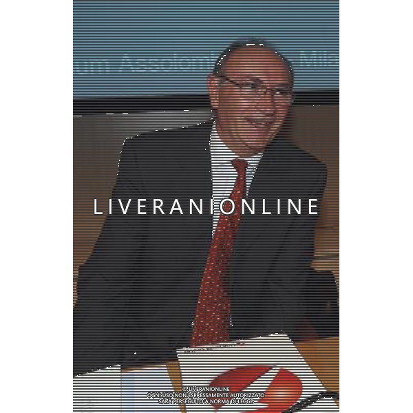 MILANO 11/6/2013 ASSOLOMBARDA, VIA PANTANO, 9 RAPPORTO DELLA BANCA D\' ITALIA: \'L\' ECONOMIA DELLA LOMBARDIA\' NELLA FOTO FEDERICO GHIZZONI AMMINISTRATORE DELEGATO UNICREDIT FOTO ROMANO/AG ALDO LIVERANI S.A.S.