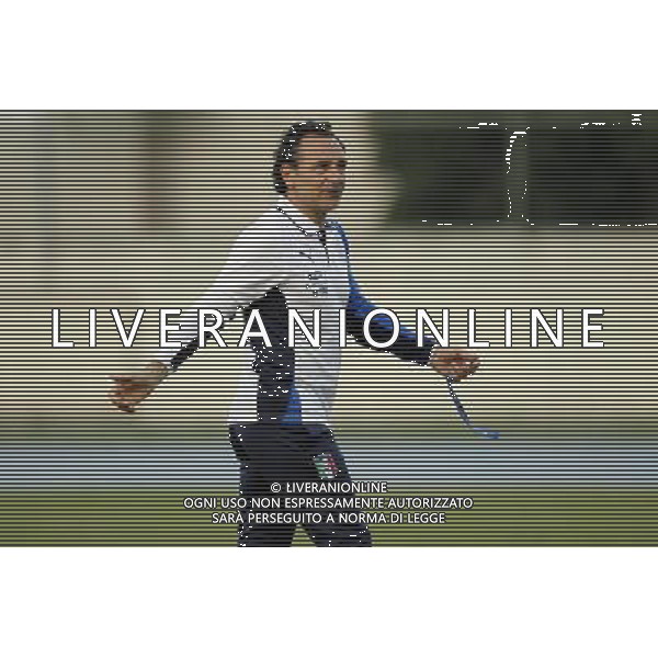 (130614) -- RIO DE JANEIRO, June 14, 2013 () -- Italy\'s head coach Cesare Prandelli participates in a training session at Joao Havelange Olimpic Stadium, in Rio de Janeiro, Brazil, on June 13, 2013. Italy\'s National Team will face Mexico on Sunday in Maracana Stadium, at the FIFA Confederations Cup Brazil 2013. (/AGENCIA ESTADO) (da) (sp) ***BRAZIL OUT*** AG ALDO LIVERANI SAS ONLY ITALY