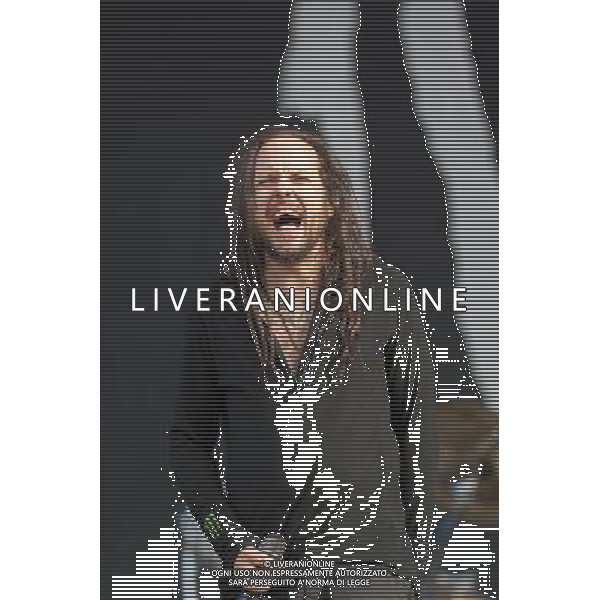 Korn perform on the Main Stage at Download Festival 2013, at Castle Donington, UK on 14th June 2013. Pictured here Jonathan Davis ©photoshot/AGENZIA ALDO LIVERANI SAS - ITALY ONLY - EDITORIAL USE ONLY