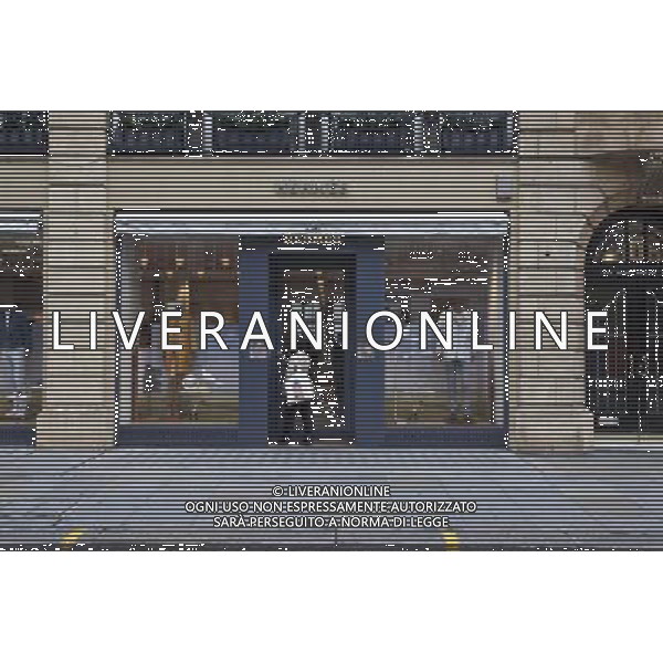 Fashionable Shops, Knightsbridge, London, England AG ALDO LIVERANI SAS ONLY ITALY