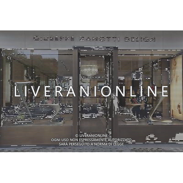 Fashionable Shops, Knightsbridge, London, England AG ALDO LIVERANI SAS ONLY ITALY