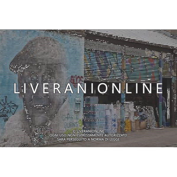 Street Art, Brick Lane, London, England AG ALDO LIVERANI SAS ONLY ITALY