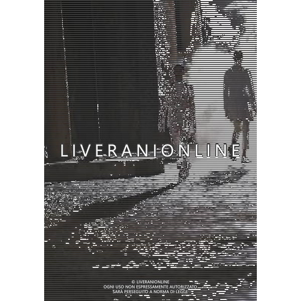 (130617) -- LONDON, June 17, 2013 () -- Models display creations during SS14 Alexander McQueen Menswear show at the Coal Drops, King\'s Cross in London, Britain on June 17, 2013. (/Wang Lili) ©Photoshot/AGENZIA ALDO LIVERANI SAS-ITALY ONLY - EDITORIAL USE ONLY