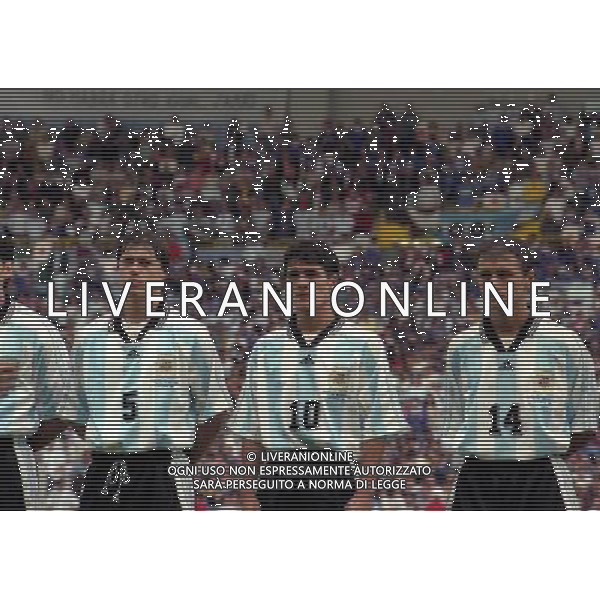 ARGENTINA GIAPPONE CAMPIONATI DEL MONDO FRANCIA 98-14/06/1998 NELLA FOTO ALMEYDA MATIAS-ARIEL ORTEGA-NELSON VIVES AG ALDO LIVERANI S A S