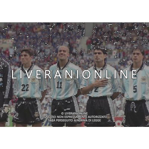ARGENTINA GIAPPONE CAMPIONATI DEL MONDO FRANCIA 98-14/06/1998 NELLA FOTO JAVIER ZANETTI-SEBASTIAN VERON-ROBERT AYALA-MATHIAS ALMEYDA AG ALDO LIVERANI S A S