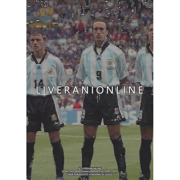 ARGENTINA GIAPPONE CAMPIONATI DEL MONDO FRANCIA 98-14/06/1998 NELLA FOTO GABRIEL BATISTUTA AG ALDO LIVERANI S A S