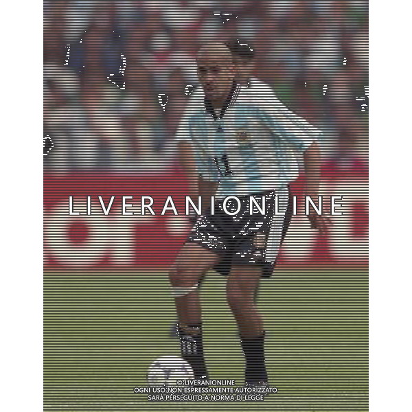 ARGENTINA GIAPPONE CAMPIONATI DEL MONDO FRANCIA 98-14/06/1998 NELLA FOTO SEBASTIAN VERON AG ALDO LIVERANI S A S