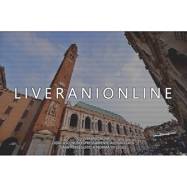 (130620) -- VICENZA, June 20, 2013 () -- Photo taken on June 8, 2013 shows the Piazza dei signori in Vicenza, Italy. Vicenza is situated in the Veneto region of northern Italy on the low hills between the mountains of Berici and Lessini, on a natural communication route. It represents a unique artistic achievement in the many architectural contributions from Italian architect Andrea Palladio integrated within its historic fabric and creating its overall character. A total of 26 individual buildings or parts of buildings known to have been designed or reconstructed by Palladio or attributed to him make up the World Heritage site - 23 in the city itself and three villas in its immediate environs. (/Xu Nizhi) (lyx) ©Photoshot/AGENZIA ALDO LIVERANI SAS-ITALY ONLY - EDITORIAL USE ONLY