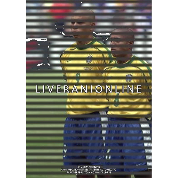 CAMPIONATO DEL MONDO FRANCIA 98 BRASILE-SCOZIA 10-06-1998 NELLA FOTO RONALDO-ROBERTO CARLOS AG ALDO LIVERANI S A S