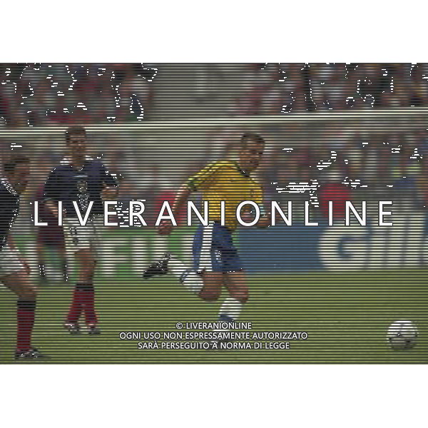 CAMPIONATO DEL MONDO FRANCIA 98 BRASILE-SCOZIA 10-06-1998 NELLA FOTO CARLOS DUNGA AG ALDO LIVERANI S A S