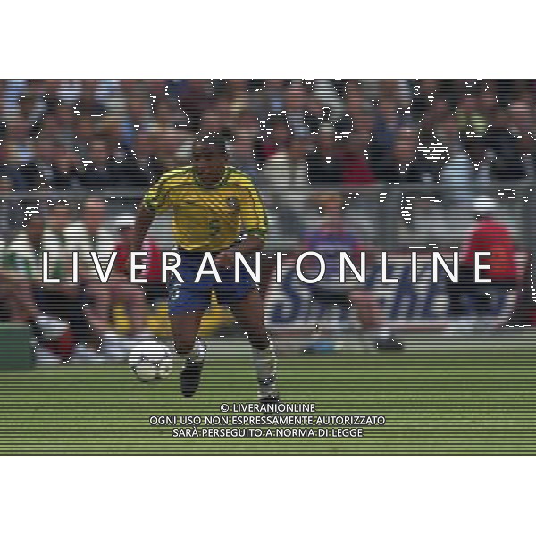 CAMPIONATO DEL MONDO FRANCIA 98 BRASILE-SCOZIA 10-06-1998 NELLA FOTO CESAR SAMPAIO AG ALDO LIVERANI S A S