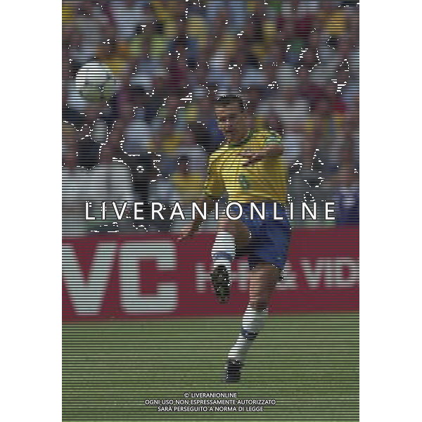 CAMPIONATO DEL MONDO FRANCIA 98 BRASILE-SCOZIA 10-06-1998 NELLA FOTO CARLOS DUNGA AG ALDO LIVERANI S A S