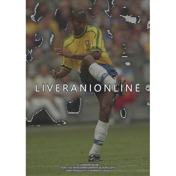 CAMPIONATO DEL MONDO FRANCIA 98 BRASILE-SCOZIA 10-06-1998 NELLA FOTO JUNIOR BAIANO AG ALDO LIVERANI S A S