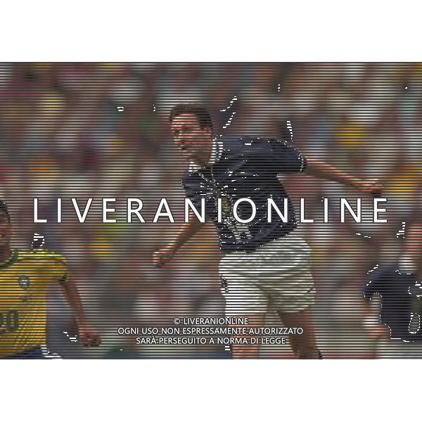 CAMPIONATO DEL MONDO FRANCIA 98 BRASILE-SCOZIA 10-06-1998 NELLA FOTO Paul LAMBERT AG ALDO LIVERANI S A S