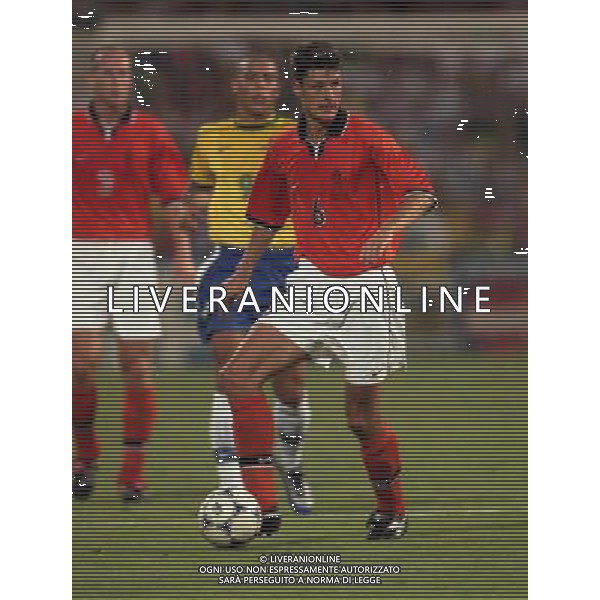 07/07/1998 -CAMPIONATO DEL MONDO FRANCIA 1998 PARTITA-BRASILE OLANDA NELLA FOTO WIM JONK AG ALDO LIVERANI S A S