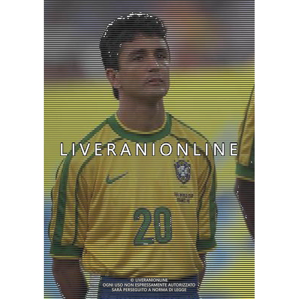 07/07/1998 -CAMPIONATO DEL MONDO FRANCIA 1998 PARTITA-BRASILE OLANDA NELLA FOTO BEBETO AG ALDO LIVERANI S A S