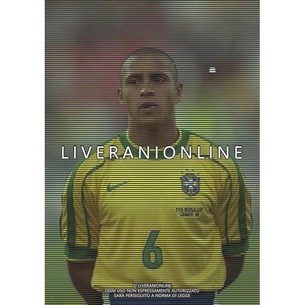 07/07/1998 -CAMPIONATO DEL MONDO FRANCIA 1998 PARTITA-BRASILE OLANDA NELLA FOTO ROBERTO CARLOS AG ALDO LIVERANI S A S
