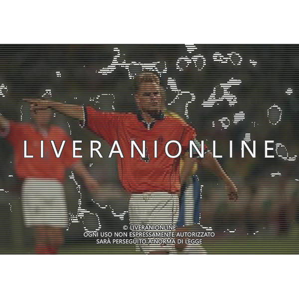 07/07/1998 -CAMPIONATO DEL MONDO FRANCIA 1998 PARTITA-BRASILE OLANDA NELLA FOTO FRANK DE BOER AG ALDO LIVERANI S A S
