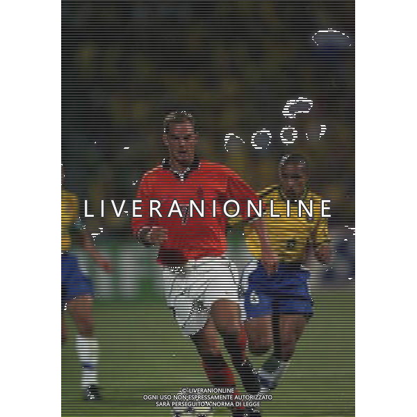 07/07/1998 -CAMPIONATO DEL MONDO FRANCIA 1998 PARTITA-BRASILE OLANDA NELLA FOTO RONALD DE BOER AG ALDO LIVERANI S A S