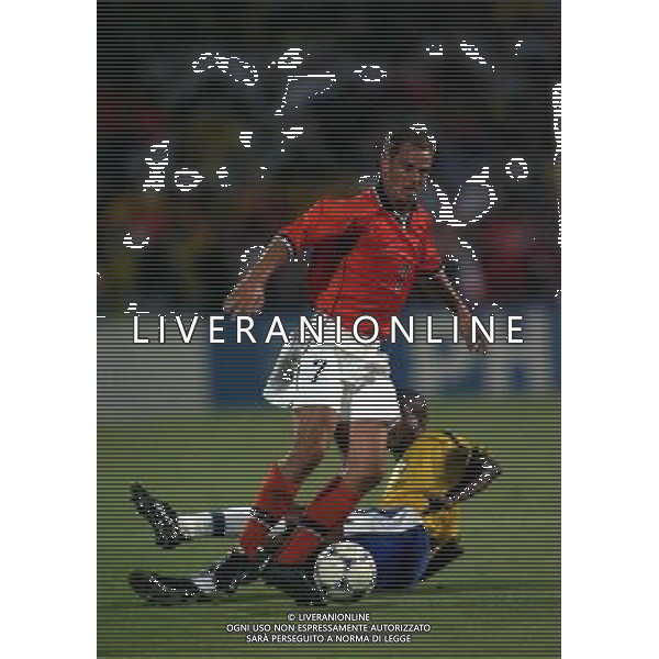07/07/1998 -CAMPIONATO DEL MONDO FRANCIA 1998 PARTITA-BRASILE OLANDA NELLA FOTO RONALD DE BOER AG ALDO LIVERANI S A S