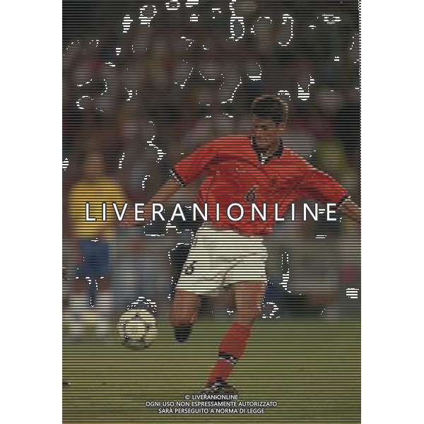 07/07/1998 -CAMPIONATO DEL MONDO FRANCIA 1998 PARTITA-BRASILE OLANDA NELLA FOTO WIM JONK AG ALDO LIVERANI S A S