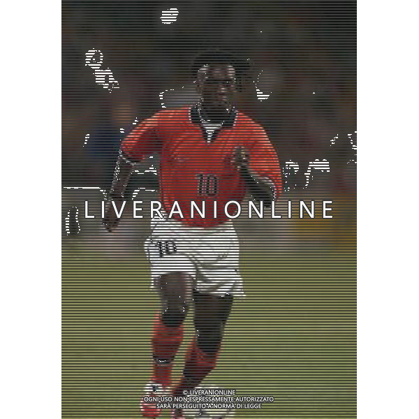 07/07/1998 -CAMPIONATO DEL MONDO FRANCIA 1998 PARTITA-BRASILE OLANDA NELLA FOTO CLARENCE SEEDORF AG ALDO LIVERANI S A S