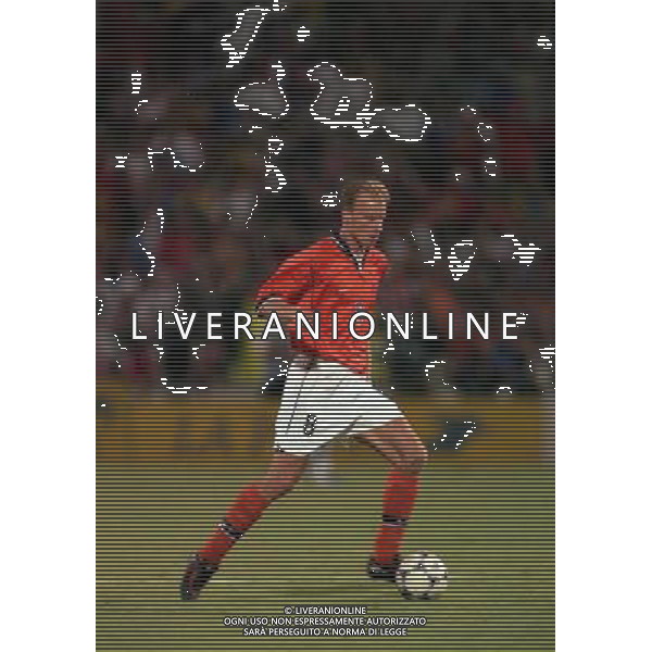 07/07/1998 -CAMPIONATO DEL MONDO FRANCIA 1998 PARTITA-BRASILE OLANDA NELLA FOTO DENNIS BERGKAMP AG ALDO LIVERANI S A S