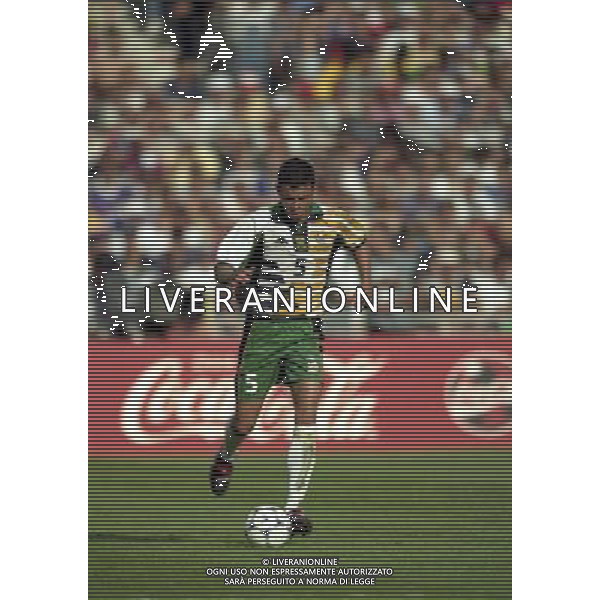 SUD AFRICA DANIMARCA CAMPIONATO DEL MONDO FRANCIA 1998/Sudafrica ‡ Danimarca ‡ Coppa del Mondo 1998 - Girone C - 18.06.1998 - 17:30. Stadium Municipal NELLA FOTO MARK FISH AG ALDO LIVERANI S A S