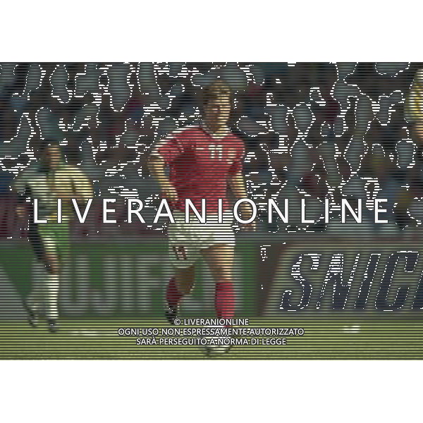 SUD AFRICA DANIMARCA CAMPIONATO DEL MONDO FRANCIA 1998/Sudafrica á Danimarca á Coppa del Mondo 1998 - Girone C - 18.06.1998 - 17:30. Stadium Municipal NELLA FOTO BRIAN LAUDRUP AG ALDO LIVERANI S A S