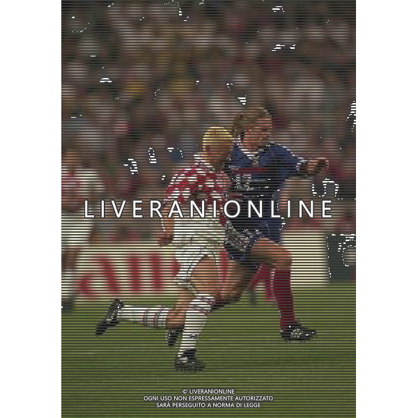 08/07/1998 CAMPIONATO DEL MNDO FRANCIA 98 STADIO SAINT DENIS NELLA FOTO Mario STANIC-Emmanuel PETIT AG ALDO LIVERANI S A S