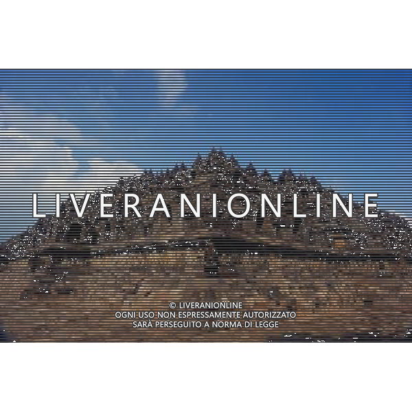 (130621) -- JAKARTA, June 21, 2013 () -- The photo taken on May 15, 2012 shows the Borobudur stupas in Central Java, Indonesia. Borobudur is a 9th-century Mahayana Buddhist Temple. It was listed as a UNESCO World Heritage Site in 1991 and confirmed as the largest temple in the world by the Guiness World Records in 2012. (/Jiang Fan) (dzl) ©Photoshot/AGENZIA ALDO LIVERANI SAS-ITALY ONLY - EDITORIAL USE ONLY