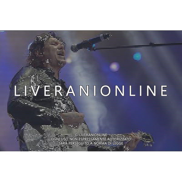 (130623) -- MEXICO CITY, June 23, 2013 () -- Saul Hernandez of Caifanes band, sings a song during a concert at Palacio de los Deportes, in Mexico City, capital of Mexico, on June 22, 2013. (/Alejandro Ayala)(bxq) ©PHOTOSHOT/AGENZIA ALDO LIVERANI SAS - ITALY ONLY - EDITORIAL USE ONLY
