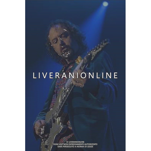 (130623) -- MEXICO CITY, June 23, 2013 () -- Guitarist Alejandro Marcovich of Caifanes band, plays a song during a concert at Palacio de los Deportes, in Mexico City, capital of Mexico, on June 22, 2013. (/Alejandro Ayala)(bxq) ©PHOTOSHOT/AGENZIA ALDO LIVERANI SAS - ITALY ONLY - EDITORIAL USE ONLY