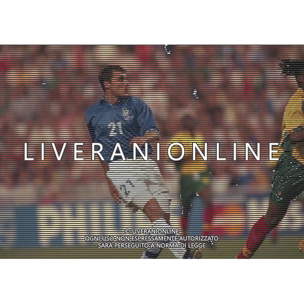 ITALIA CAMERUN CAMPIONATO DEL MONDO FRANCIA 98 NELLA FOTO CHRISTIAN VIERI AG ALDO LIVERANI S A S