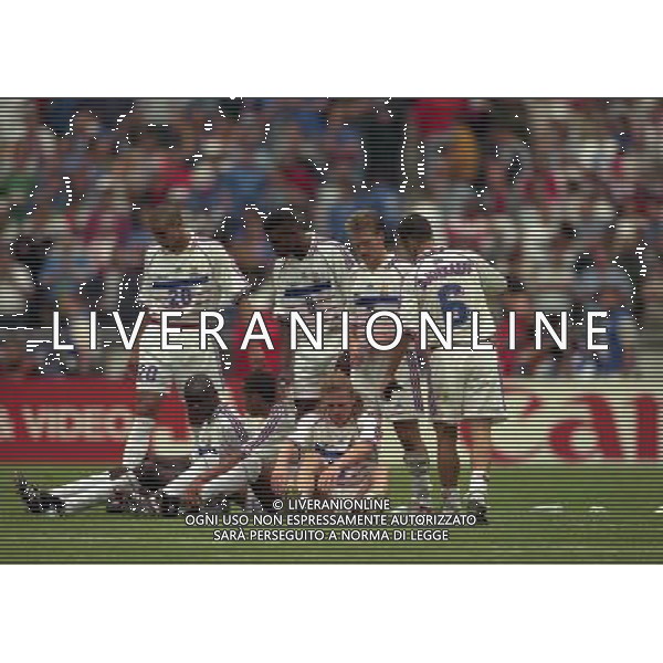 ITALIA FRANCIA CAMPIONATO DEL MONDO FRANCIA 98 QUARTI DI FINALE NELLA FOTO GIOCATORI FRANCIA AG ALDO LIVERANI S A S
