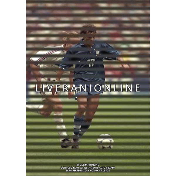 ITALIA FRANCIA CAMPIONATO DEL MONDO FRANCIA 98 QUARTI DI FINALE NELLA FOTO FRANCESCO MORIERO AG ALDO LIVERANI S A S