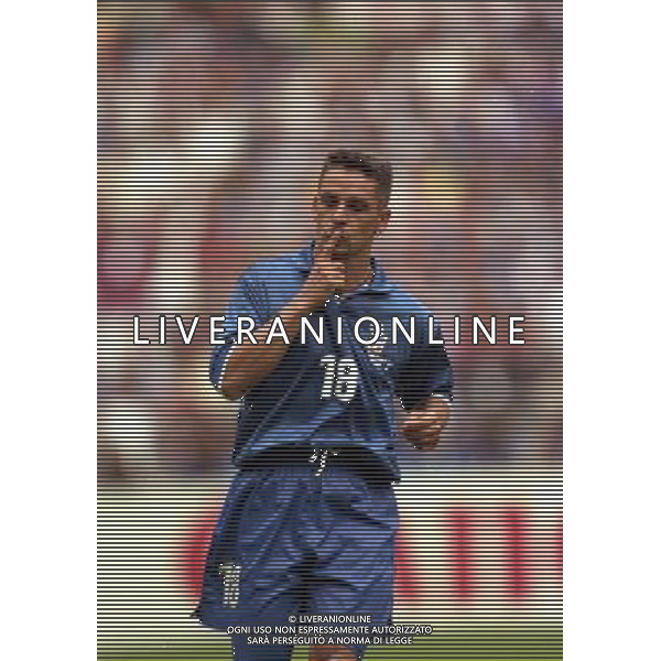 ITALIA FRANCIA CAMPIONATO DEL MONDO FRANCIA 98 QUARTI DI FINALE NELLA FOTO ROBERTO BAGGIO AG ALDO LIVERANI S A S