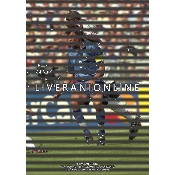 ITALIA FRANCIA CAMPIONATO DEL MONDO FRANCIA 98- 03/07/1998 STADIO SAINT DENIS NELLA FOTO Paolo MALDINI AG ALDO LIVERANI S A S