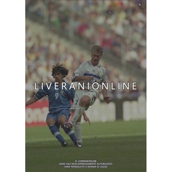 ITALIA FRANCIA CAMPIONATO DEL MONDO FRANCIA 98- 03/07/1998 STADIO SAINT DENIS NELLA FOTO Didier DESCHAMPS-Demetrio ALBERTINI AG ALDO LIVERANI S A S