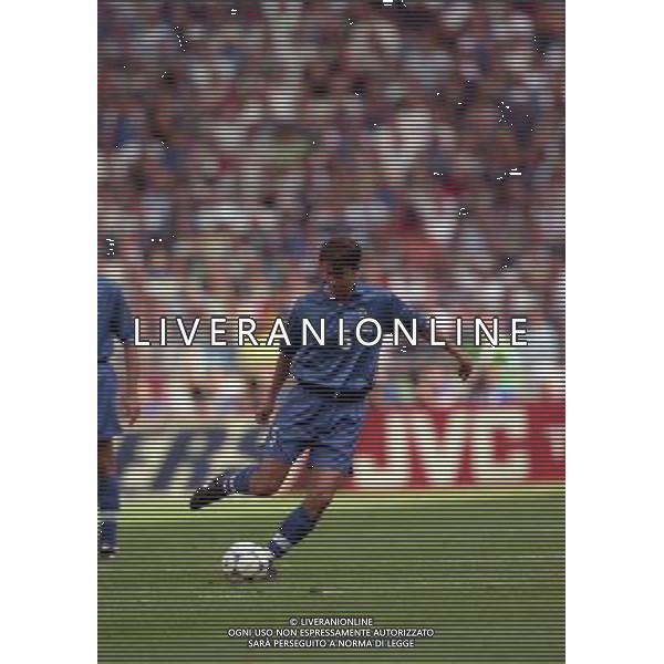 ITALIA FRANCIA CAMPIONATO DEL MONDO FRANCIA 98- 03/07/1998 STADIO SAINT DENIS NELLA FOTO Alessandro COSTACURTA AG ALDO LIVERANI S A S